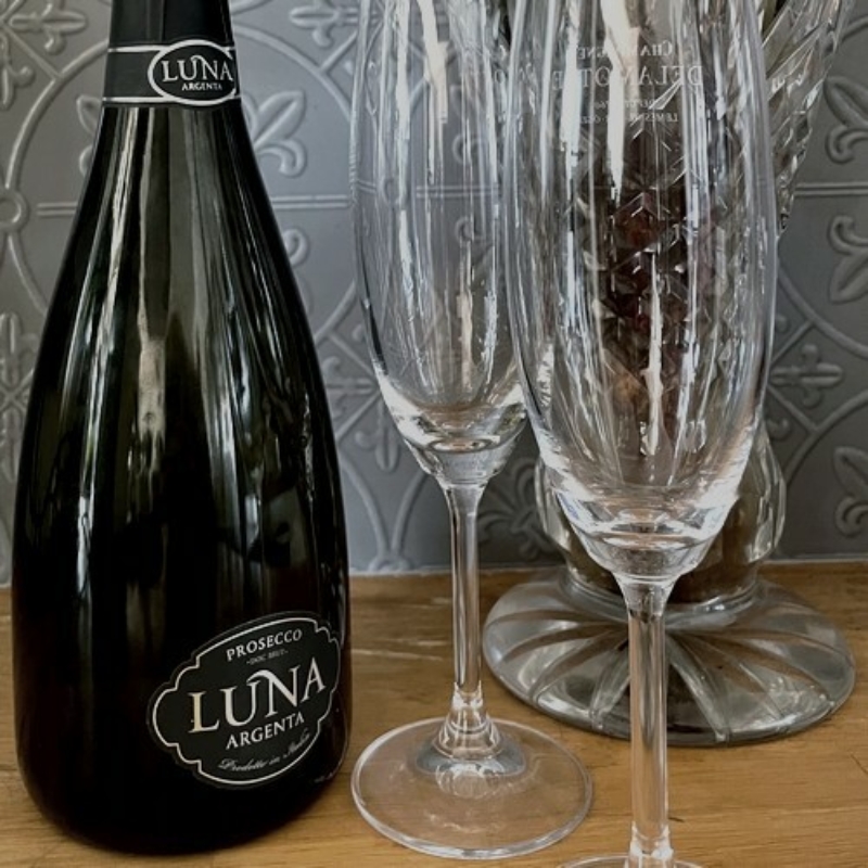 Luna Argenta Bottle